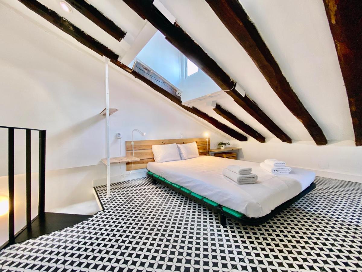 شقة مدريد  في Charming Gran Via Attic المظهر الخارجي الصورة