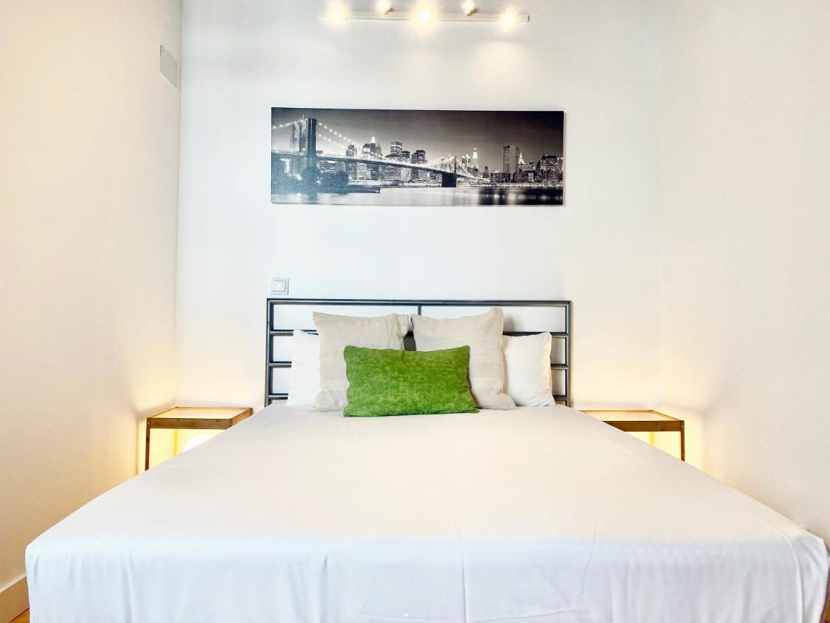 شقة مدريد  في Charming Gran Via Attic المظهر الخارجي الصورة