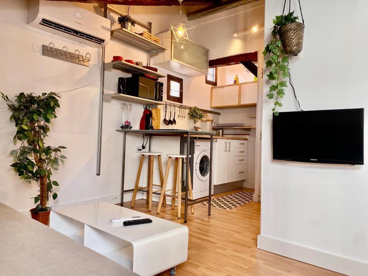 شقة مدريد  في Charming Gran Via Attic المظهر الخارجي الصورة